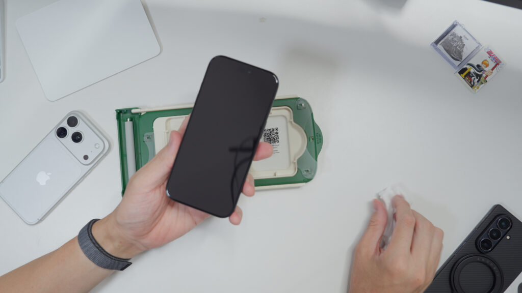 貼り付けが完了したiPhone 18 Proの画面